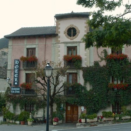 Hotel Casa Frauca Sarvise Bagian luar foto