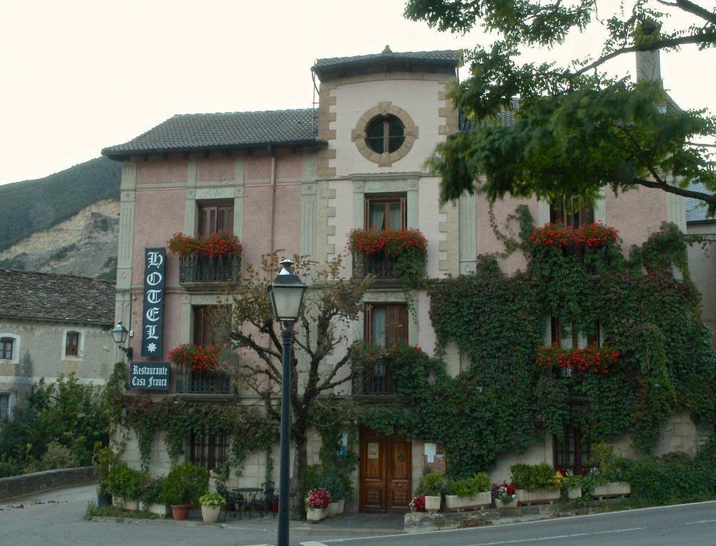 Hotel Casa Frauca Sarvise Bagian luar foto