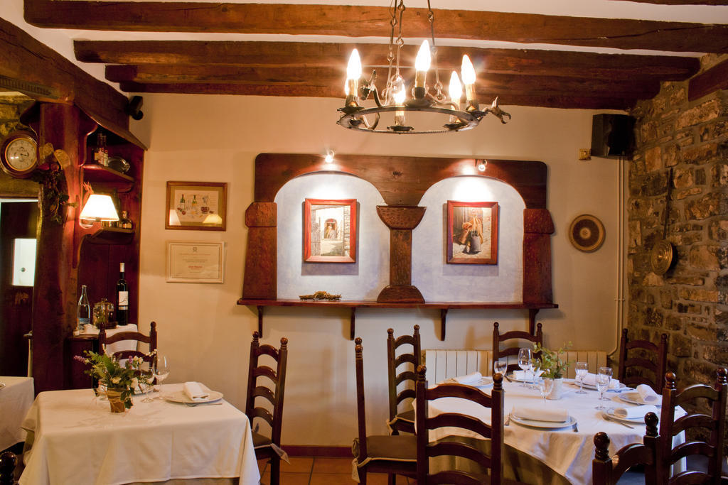 Hotel Casa Frauca Sarvise Bagian luar foto